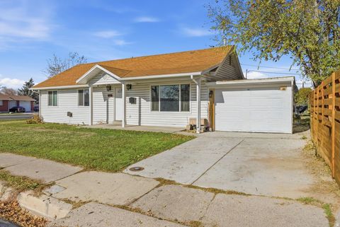 Photo of 919 E 300 S, Provo, UT 84606 (MLS # 2125251)