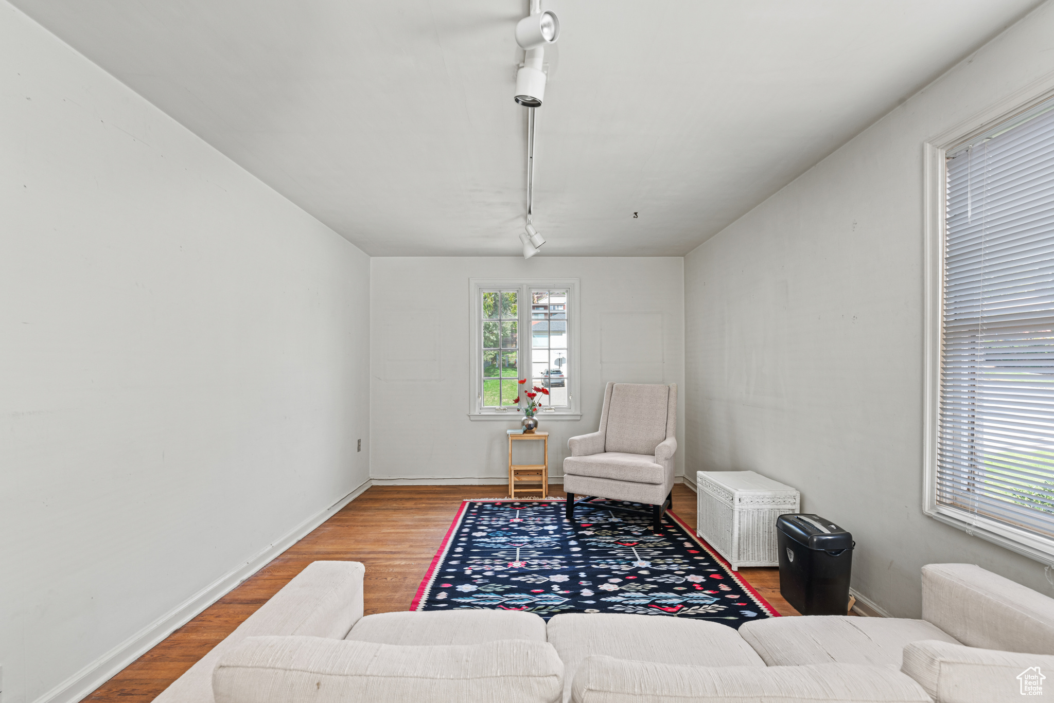 LOT 4, BLK 1 - Residential