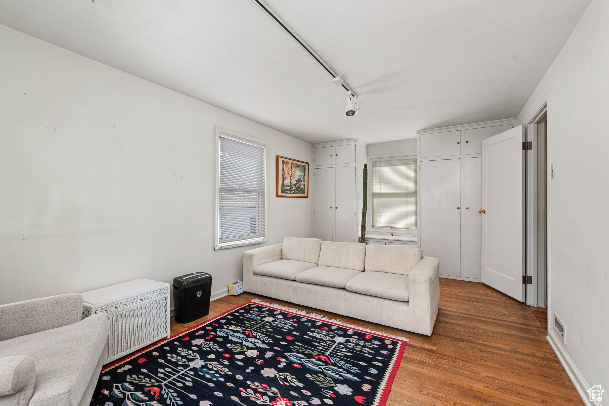 LOT 4, BLK 1 - Residential