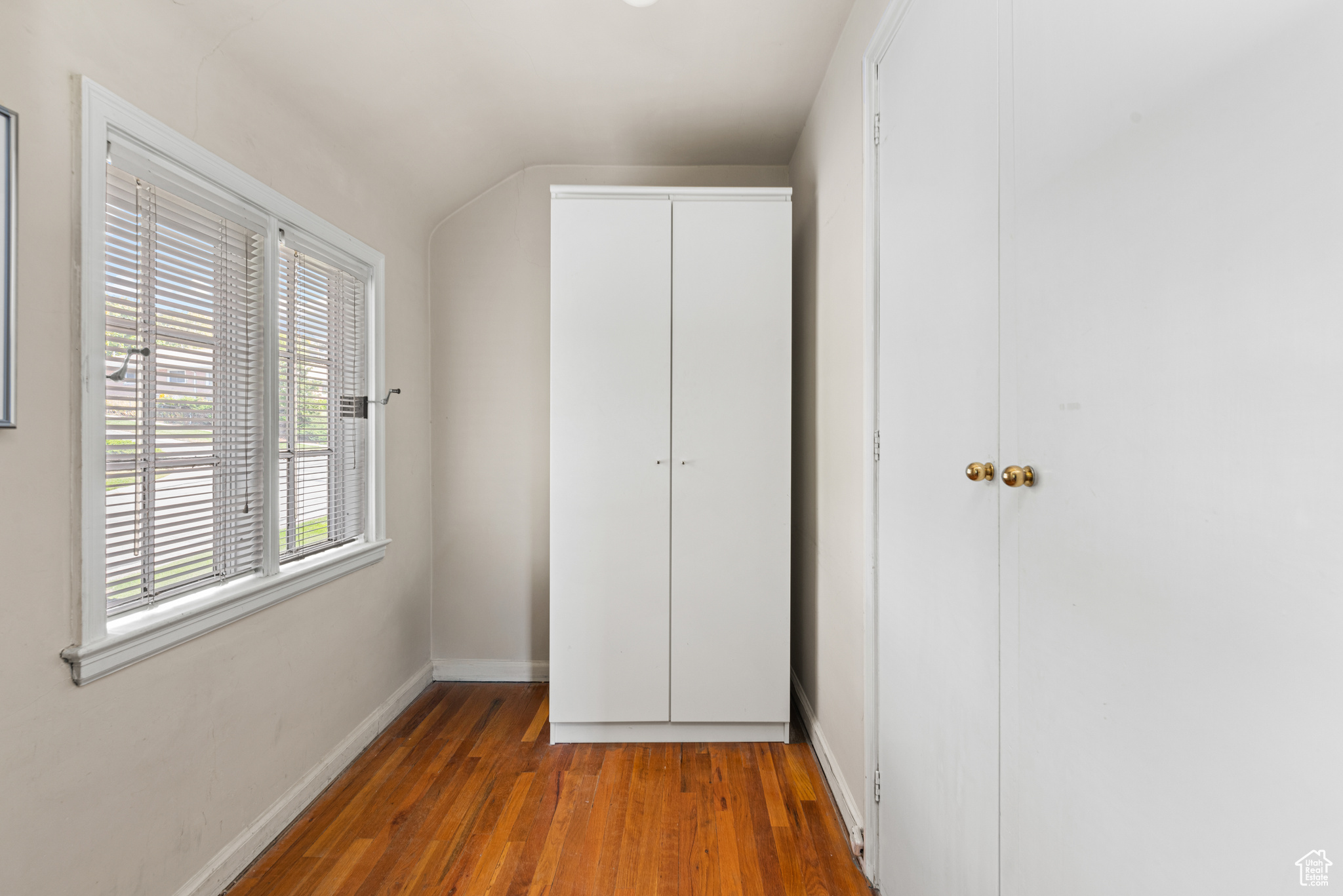 LOT 4, BLK 1 - Residential