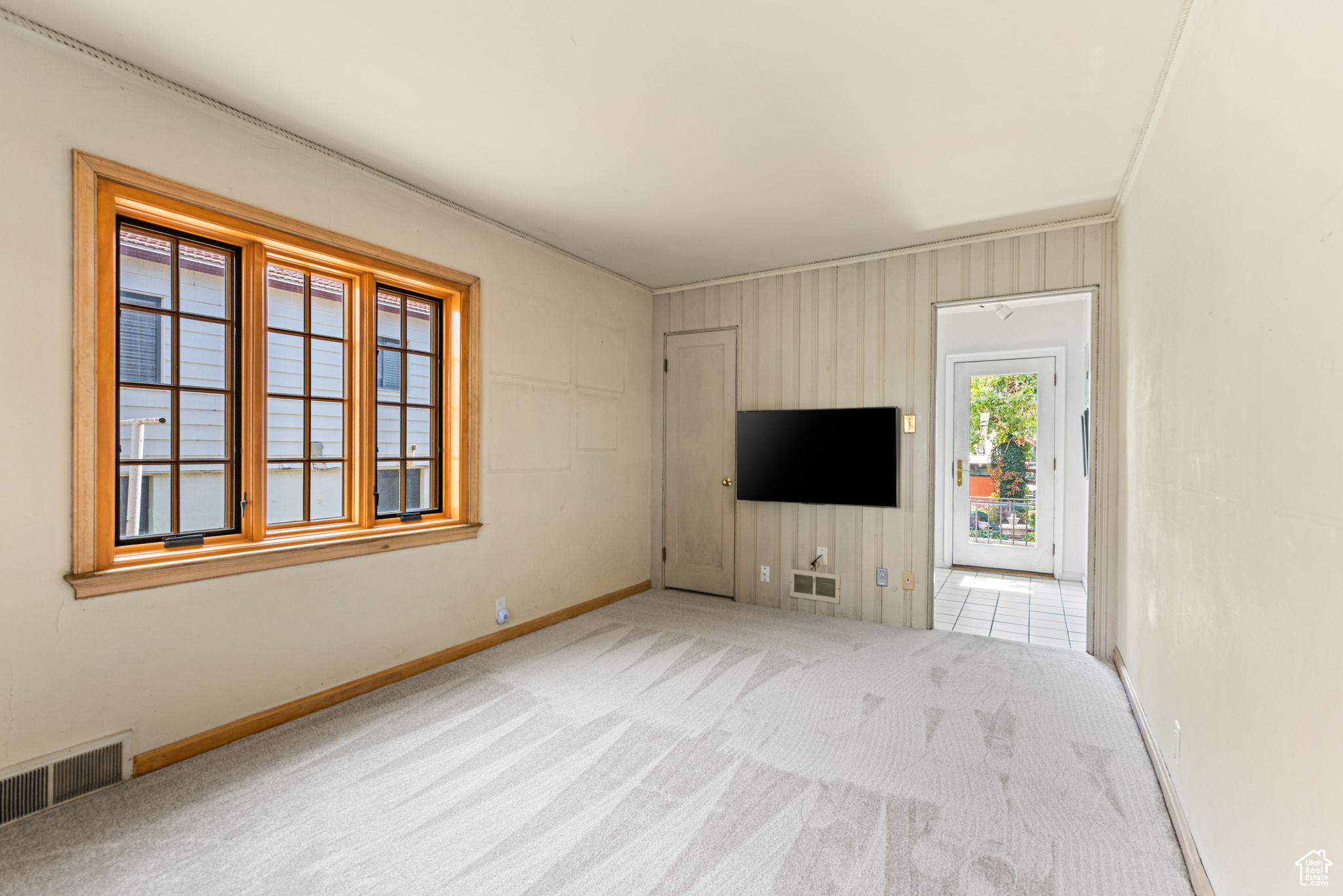 LOT 4, BLK 1 - Residential