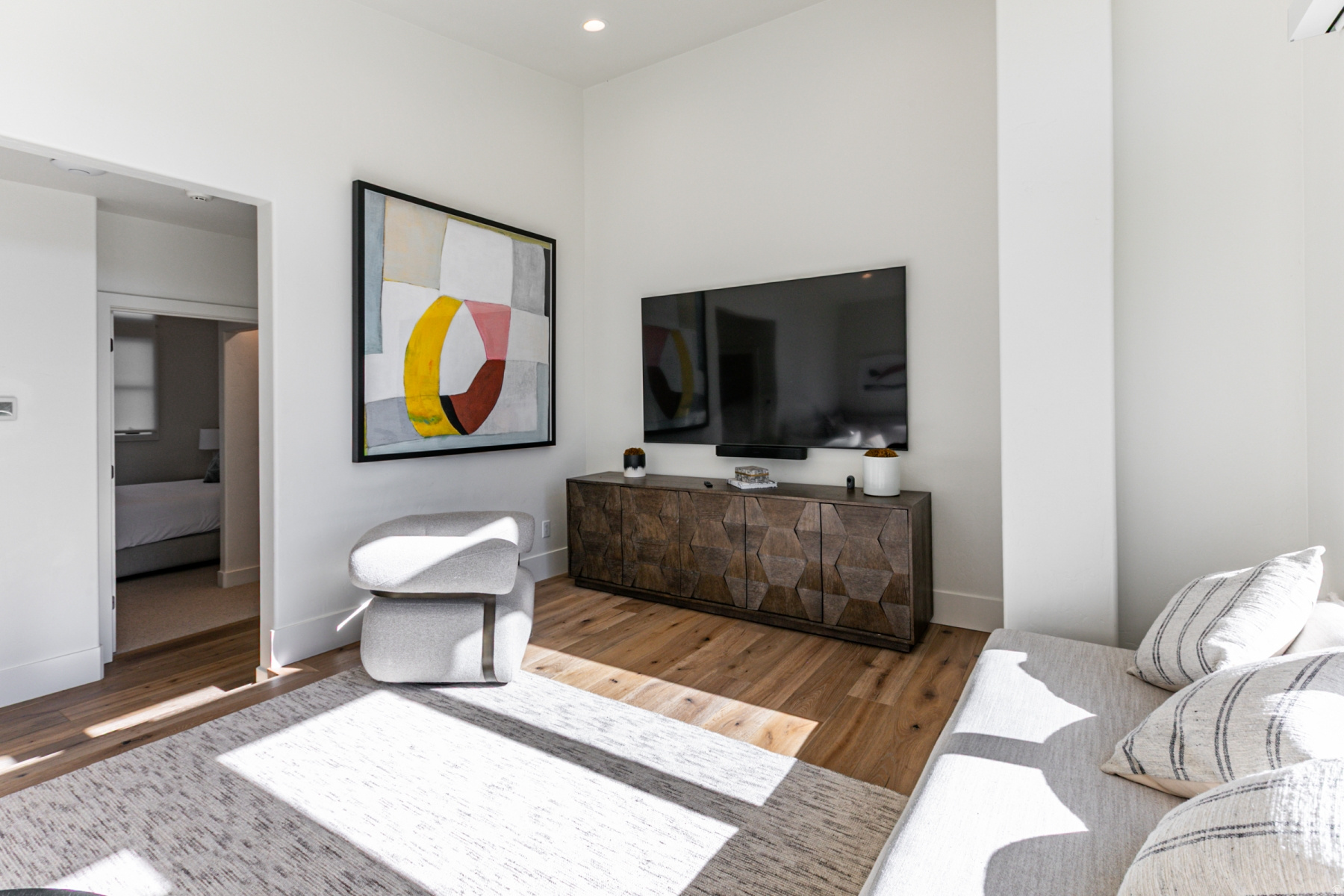 EAGLE WAY PLAT AMENDMENT SUBDIVISION - Residential Lease