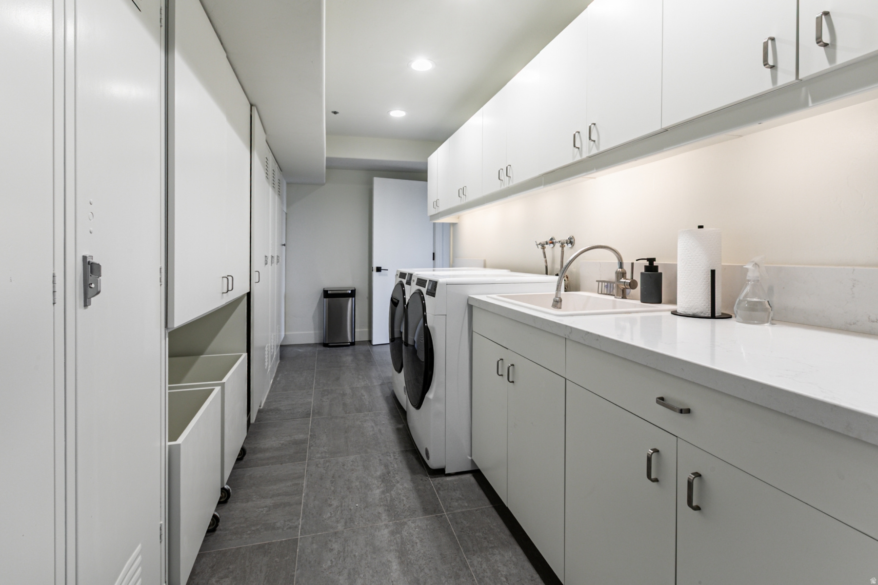 EAGLE WAY PLAT AMENDMENT SUBDIVISION - Residential Lease