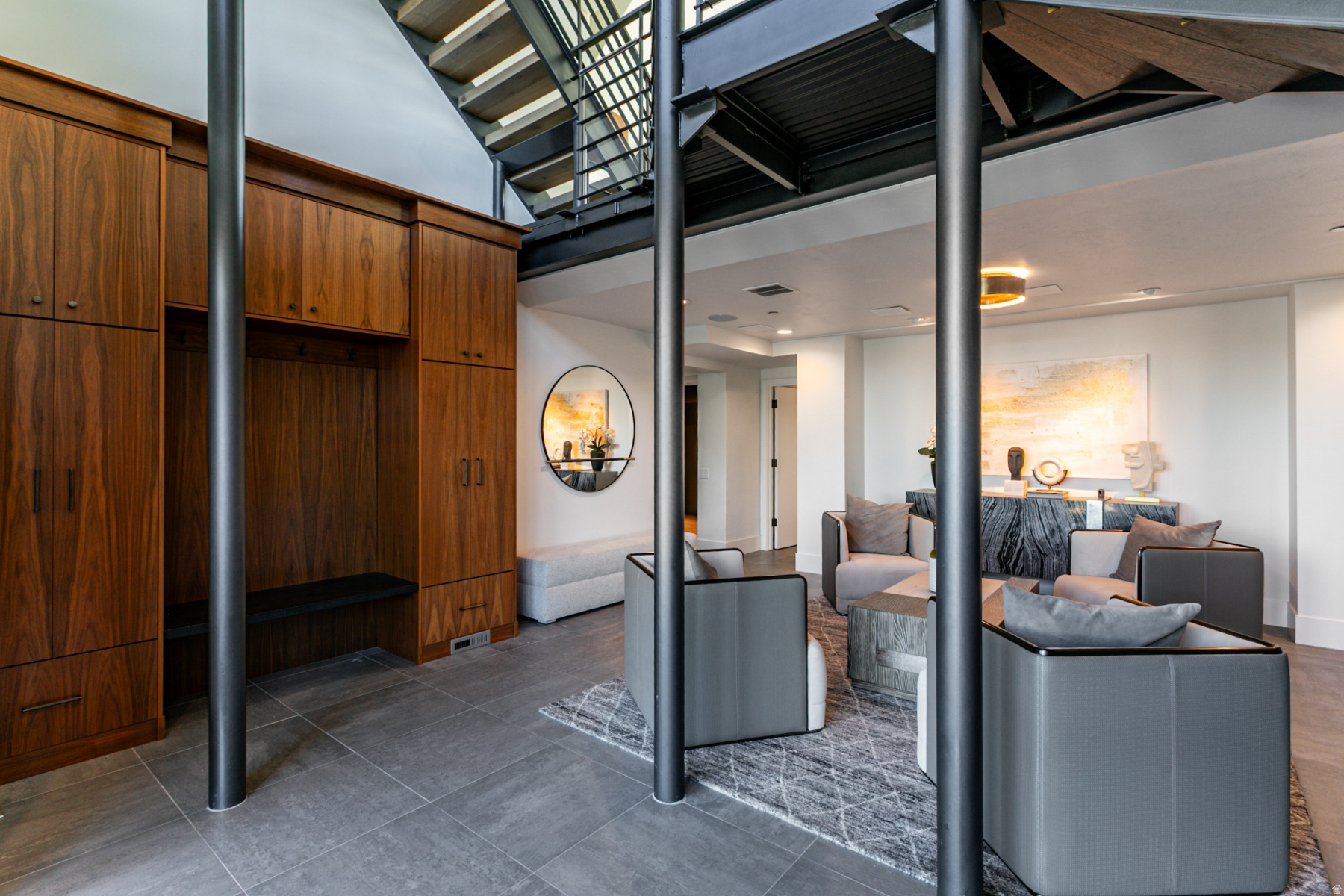 EAGLE WAY PLAT AMENDMENT SUBDIVISION - Residential Lease