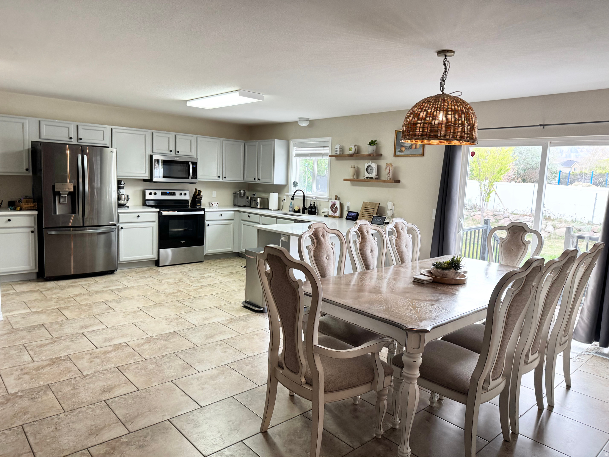 HAMILTON FARMS - Residential