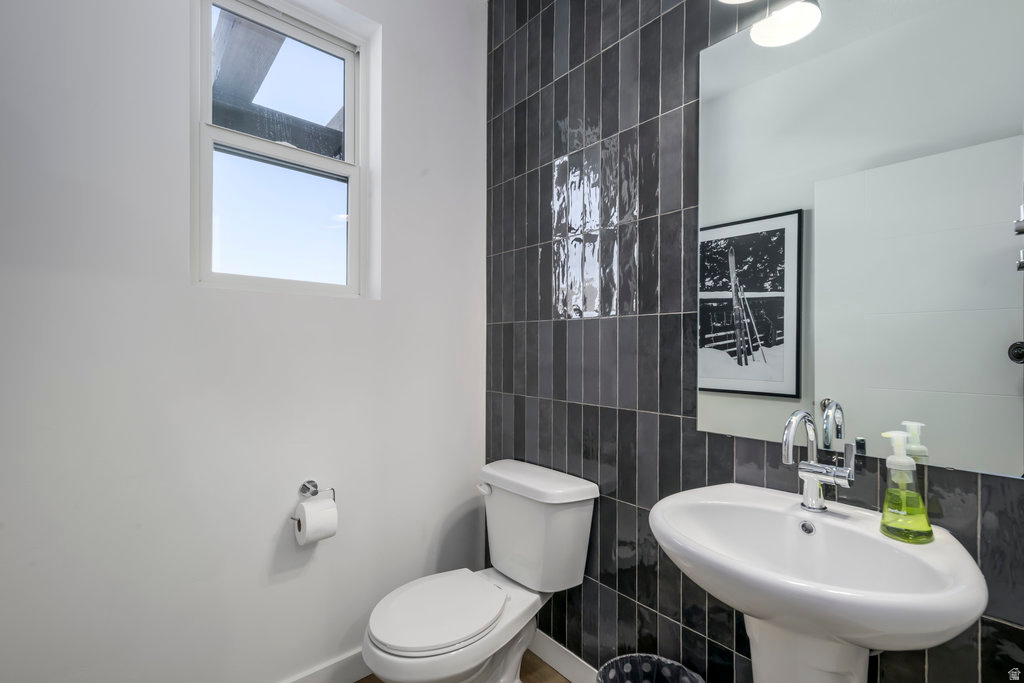 THE POINTE - Residential