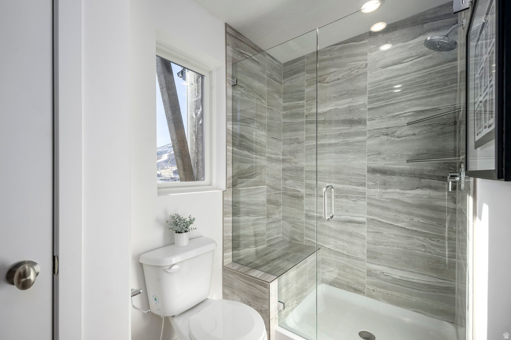 THE POINTE - Residential