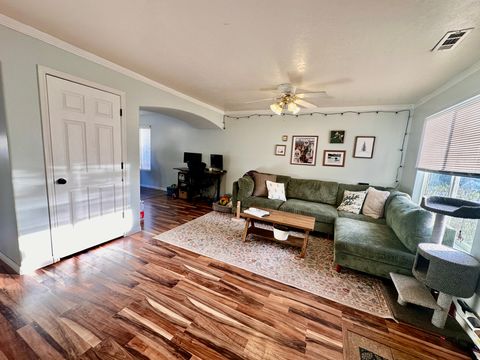 Tiny photo for 827 E 760 N, Ogden, UT 84404 (MLS # 2140112)