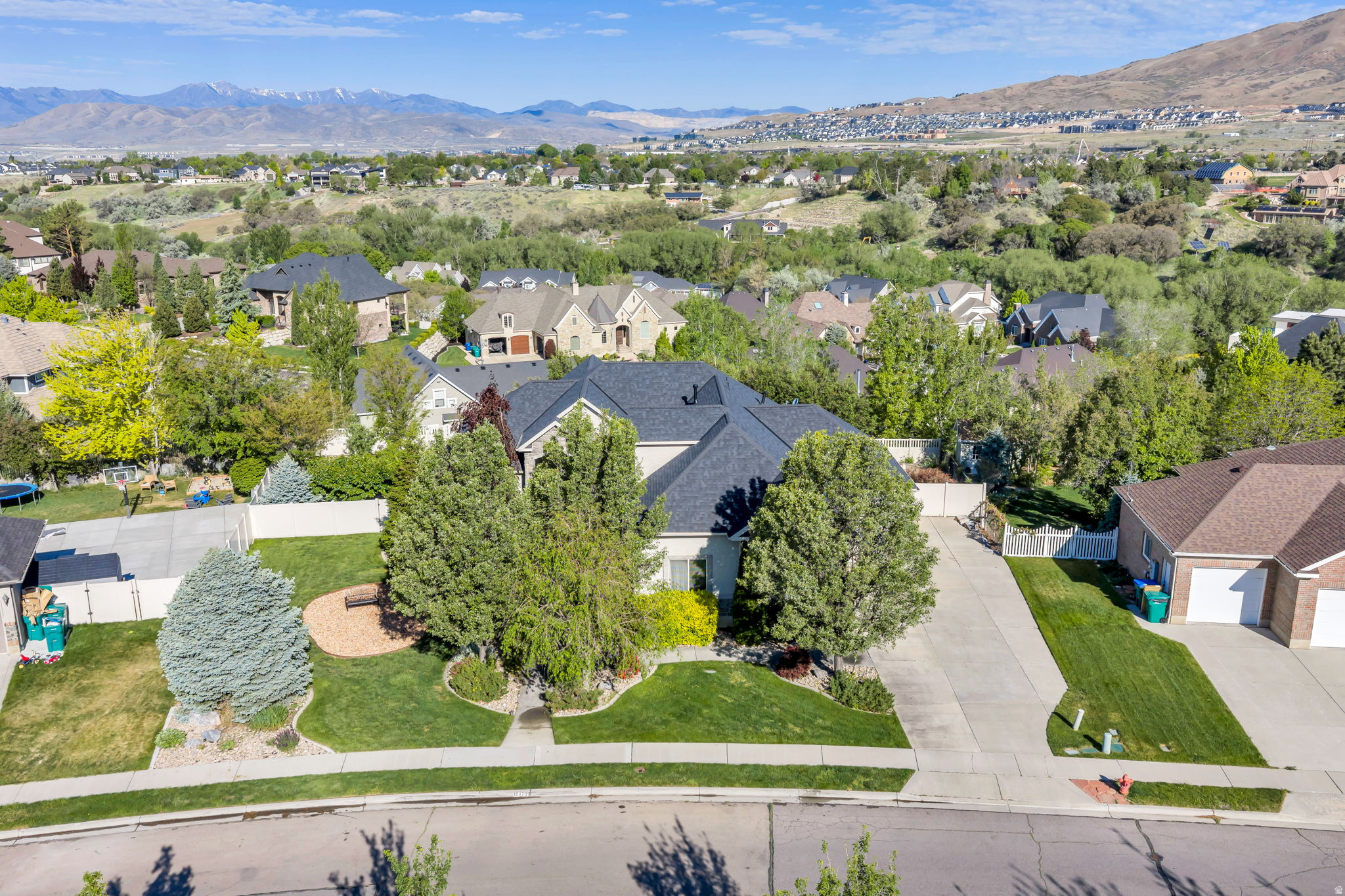CANTERBURY NORTH - Residential