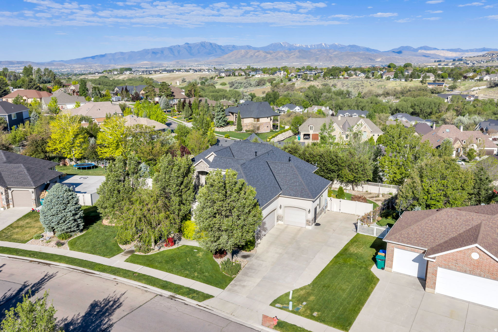 CANTERBURY NORTH - Residential