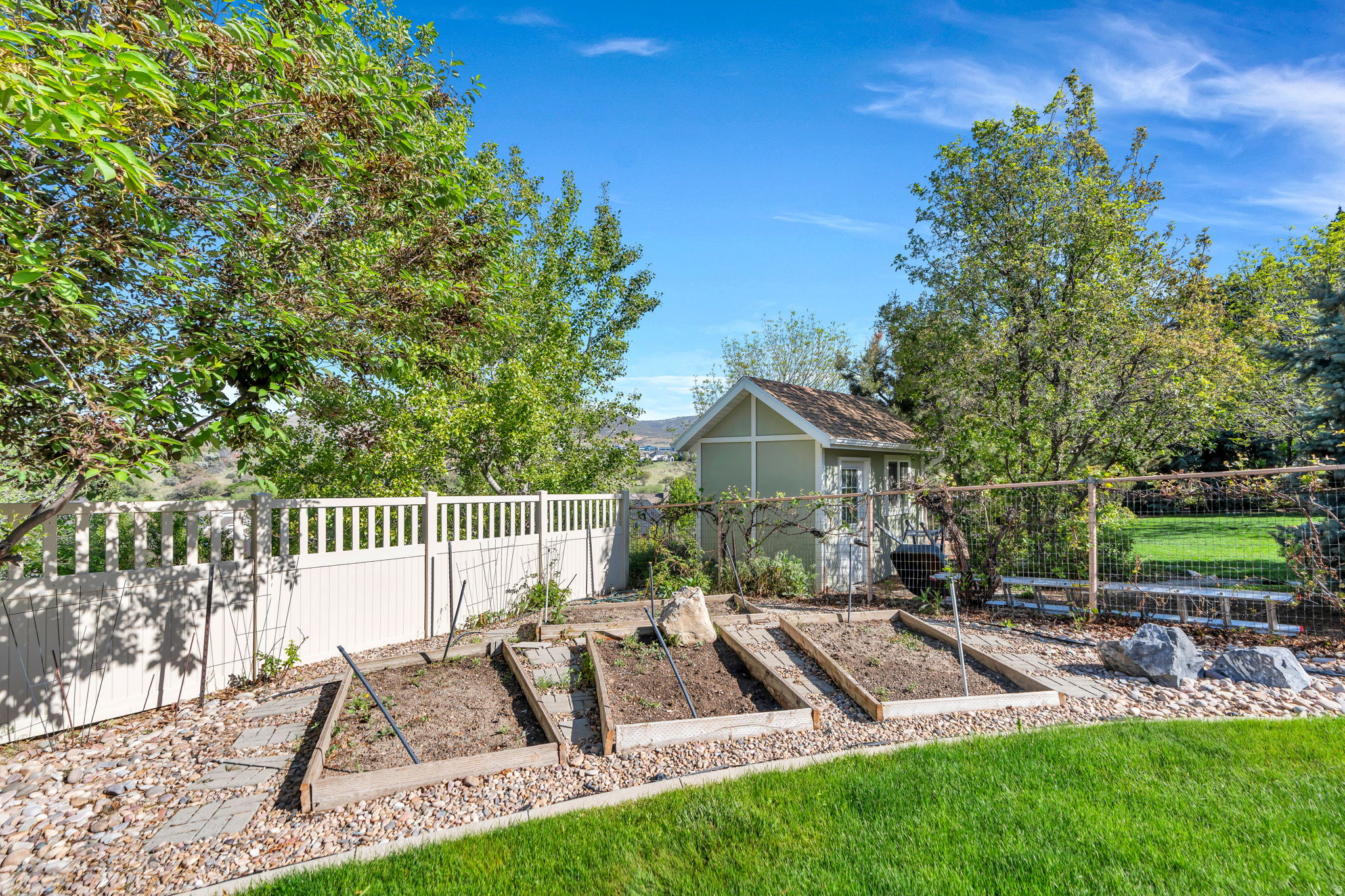 CANTERBURY NORTH - Residential