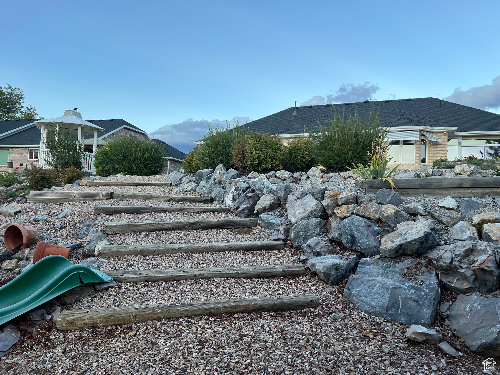 WOLF HOLLOW ESTATES - Residential