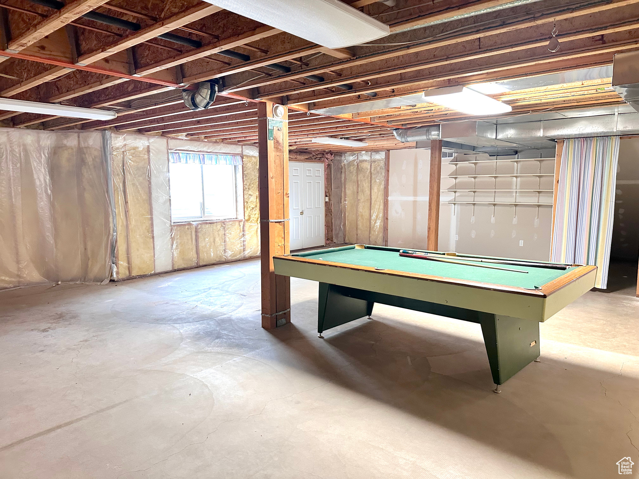 WOLF HOLLOW ESTATES - Residential