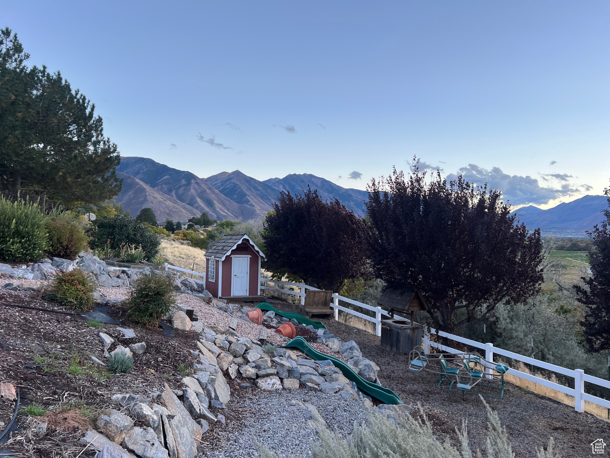 WOLF HOLLOW ESTATES - Residential