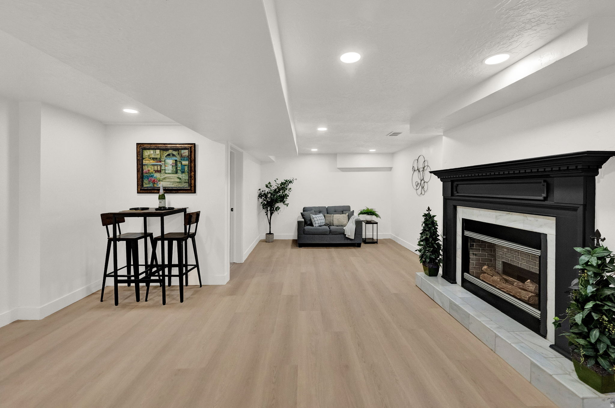 GLENDALE - Residential