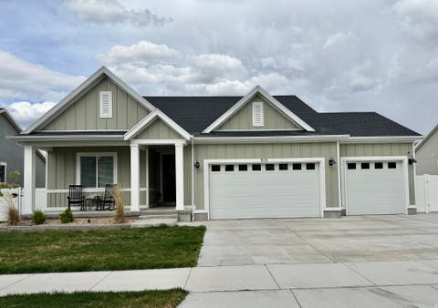Homes For Sale - 315 S Sherman St<br/> Utah County, Mapleton, UT 84664