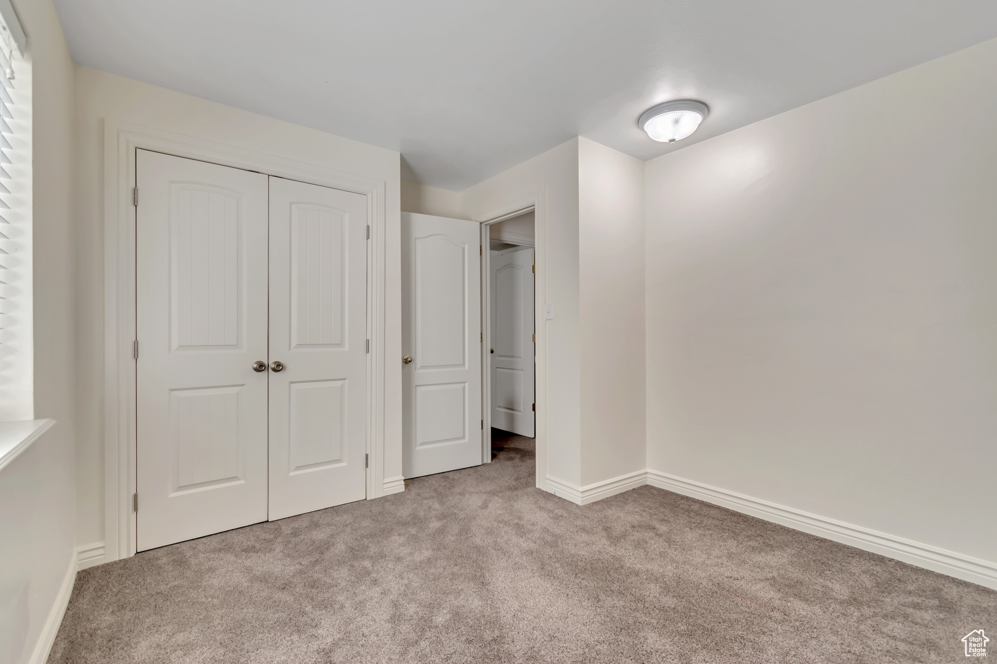 WOOD ESTATES - Residential Income