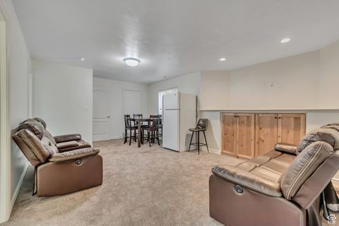 Tiny photo for 692 E 180 N, Santaquin, UT 84655 (MLS # 2107499)