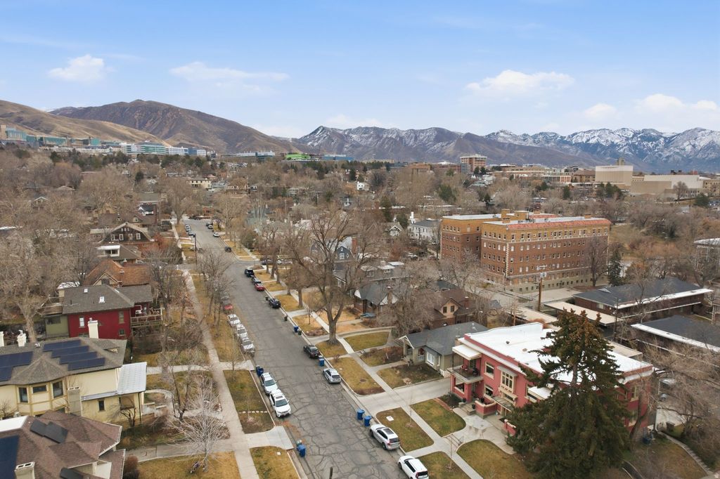 Photo of 1154 E FIRST AVE, Salt Lake City, UT 84103 (MLS # 2137231)