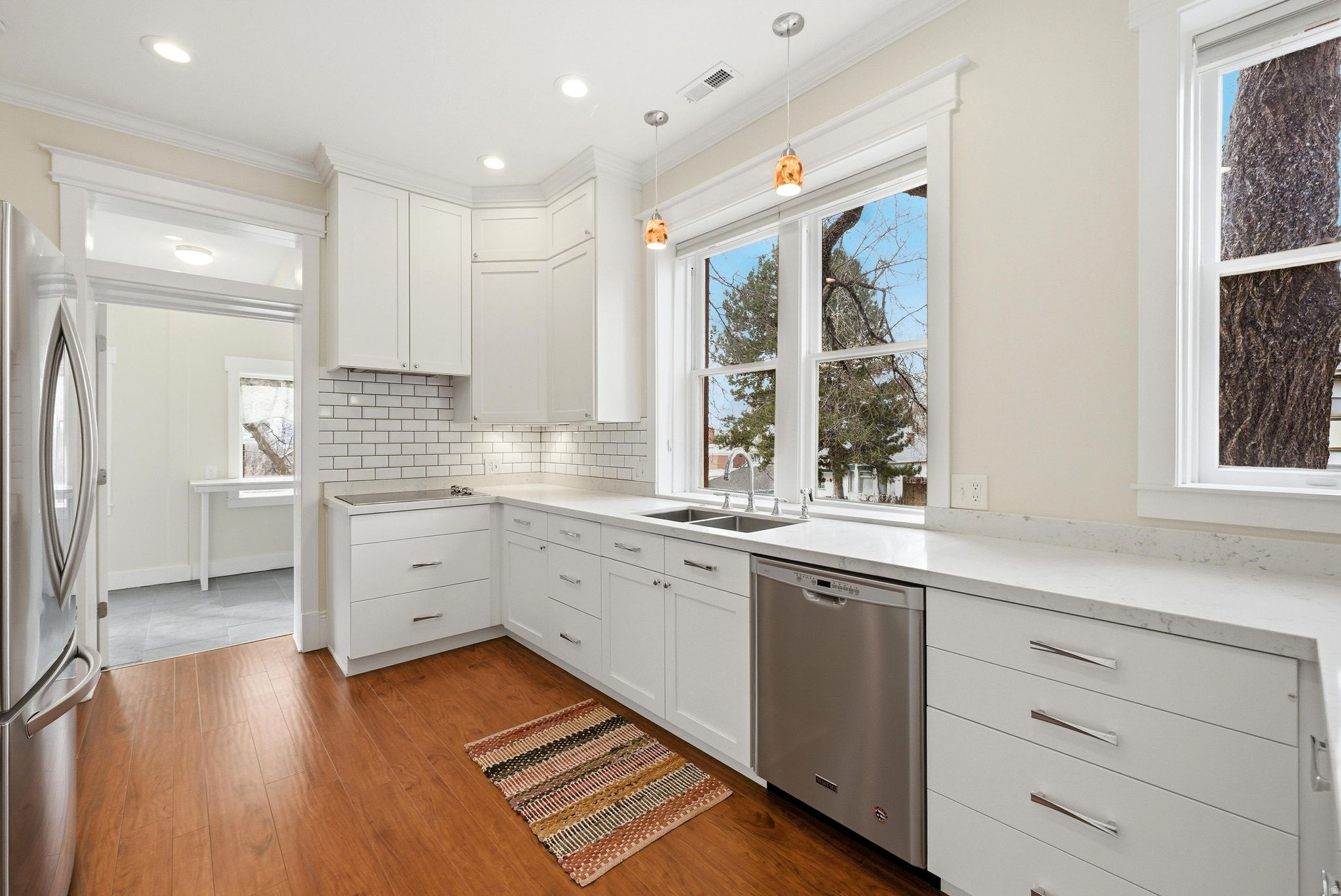 AVENUES - Residential