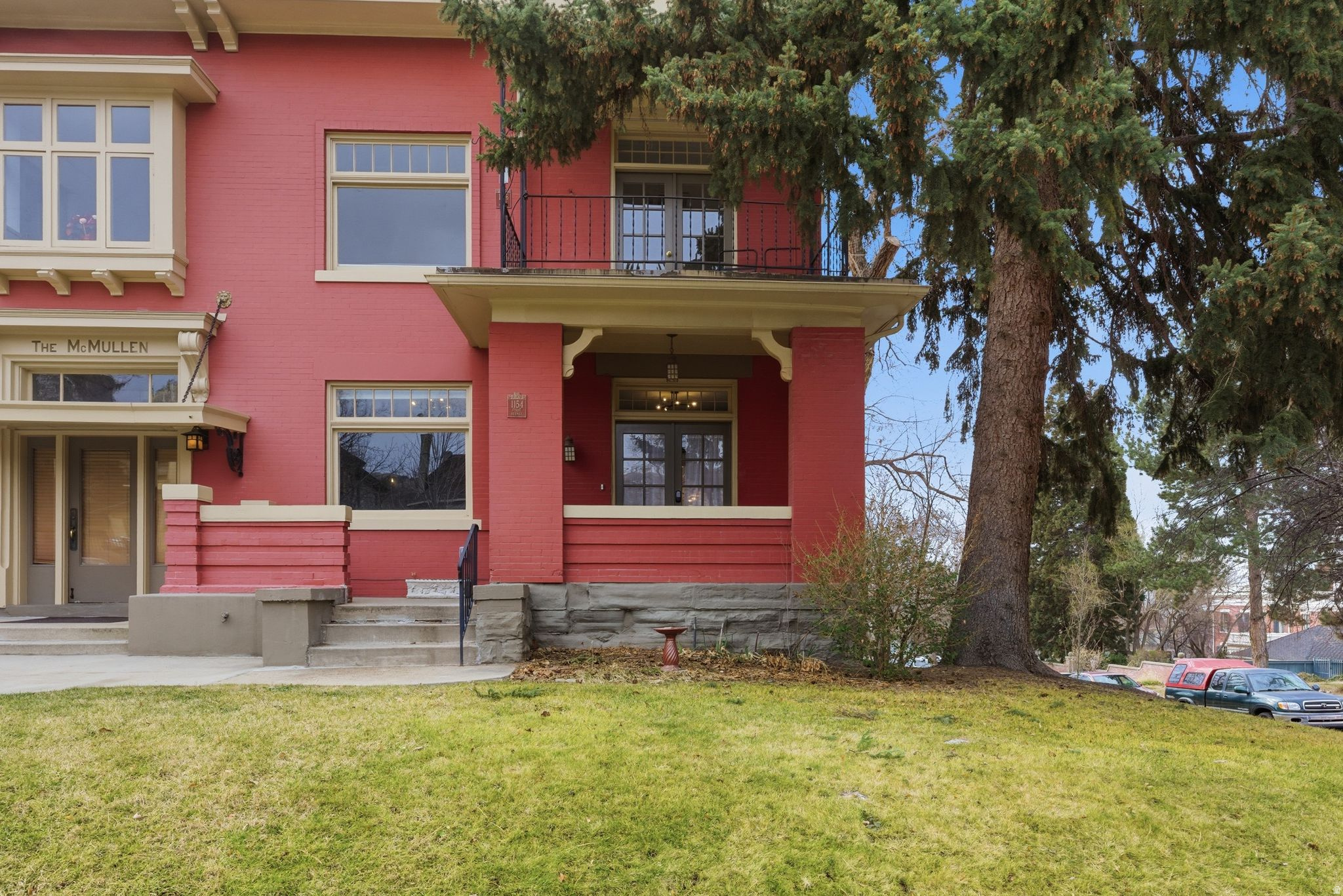 AVENUES - Residential