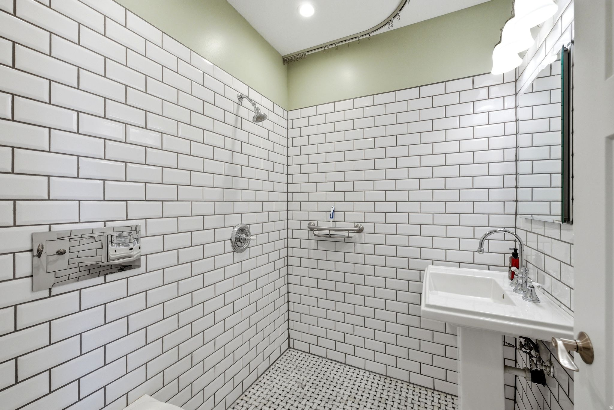 AVENUES - Residential