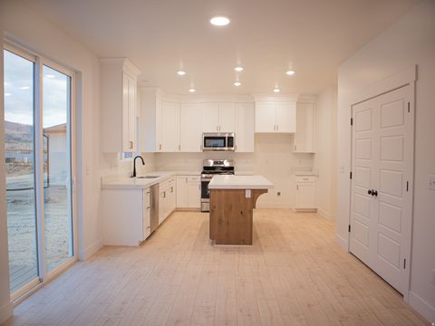 Tiny photo for 3370 N BLACKBIRD DRIVE LOT Dr #4042, Eagle Mountain, UT 84005 (MLS # 2144607)