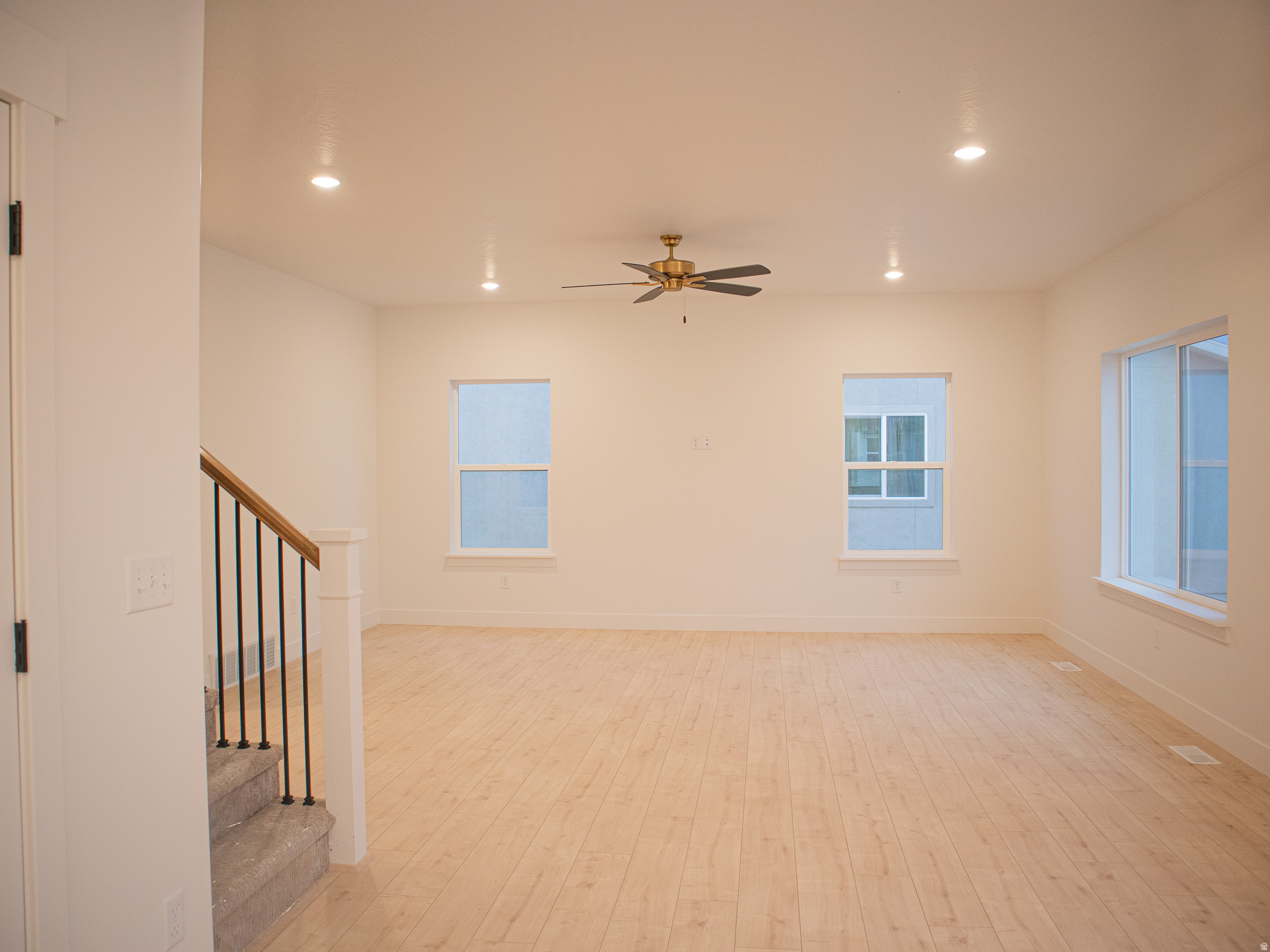 PARKWAY FIELDS SINGLES 2 - Residential