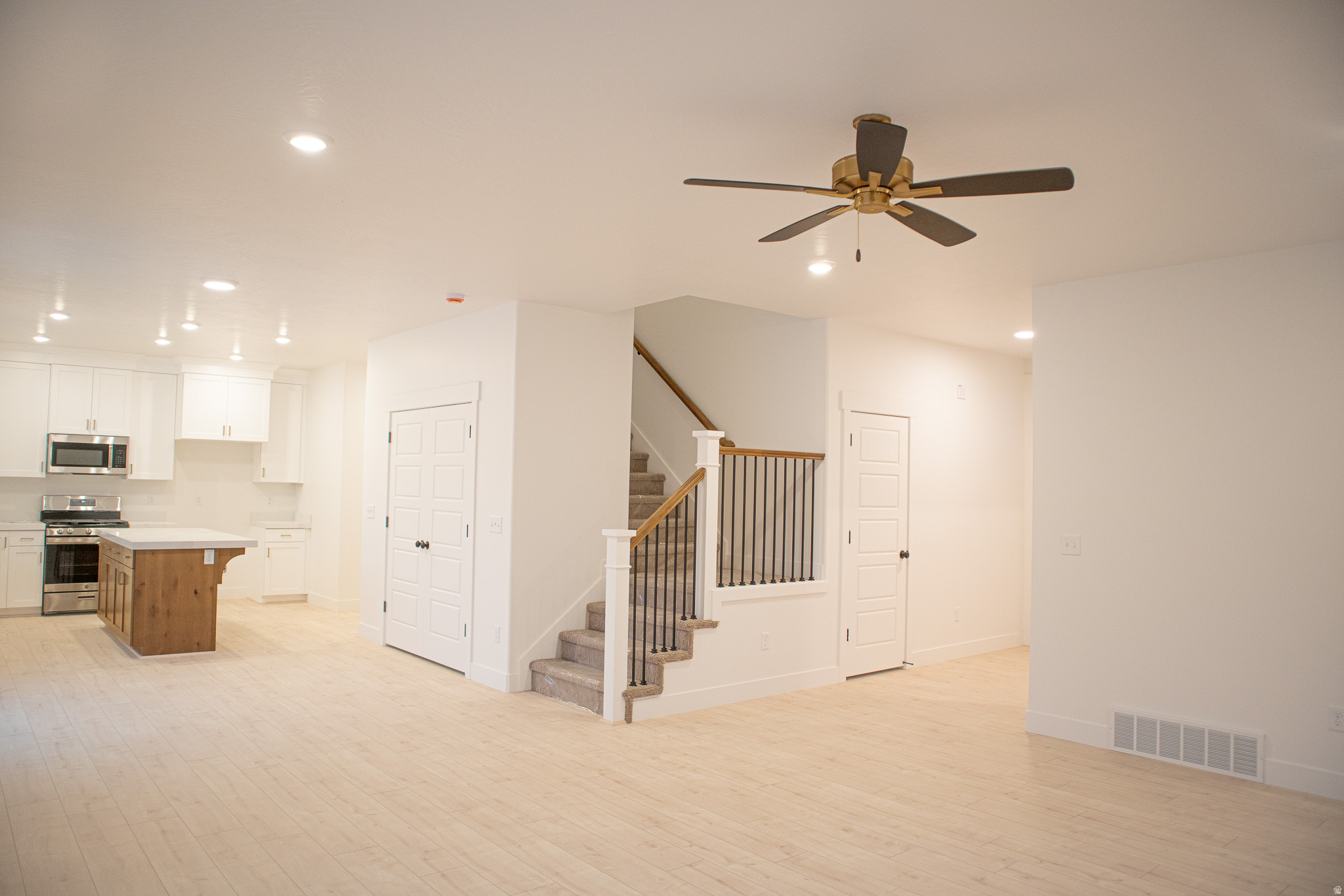 PARKWAY FIELDS SINGLES 2 - Residential