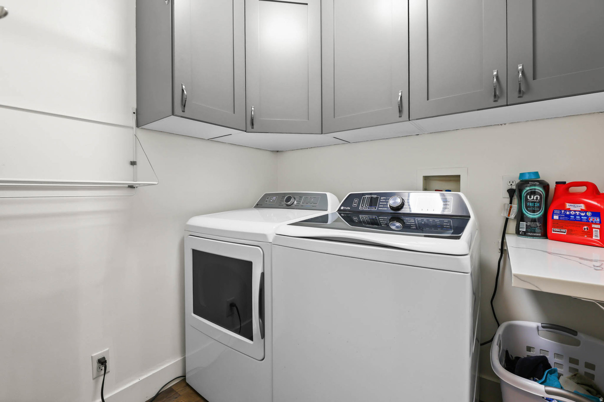 CEDARWOOD ESTATES - Residential