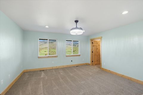 Tiny photo for 7846 VALLEY VIEW VW, Preston, ID 83263 (MLS # 2159103)