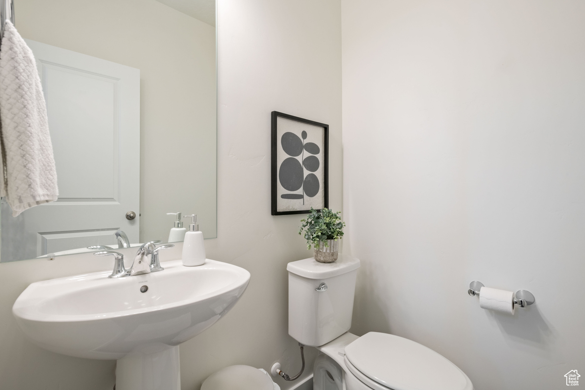 6749 W Skip Rock Rd, South Jordan, Utah image 11