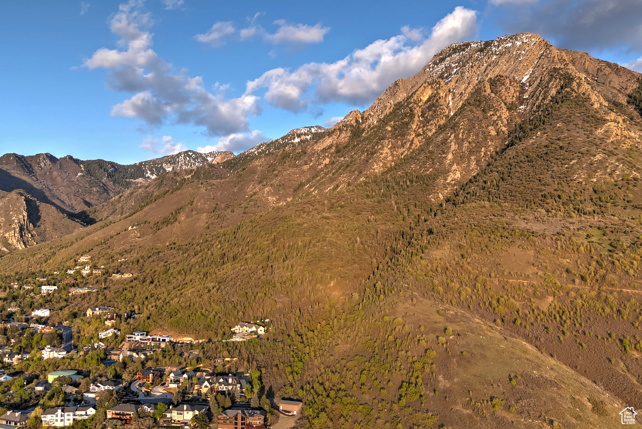 4695 S Thousand Oaks Dr, Salt Lake City, Utah image 2