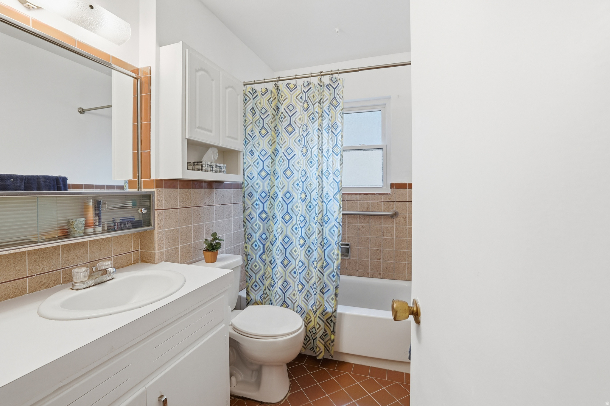 LAVATTA 3RD ADDITION - Residential