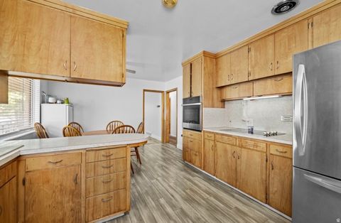 Tiny photo for 366 S 500 E, River Heights, UT 84321 (MLS # 2151315)