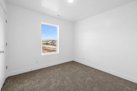 Tiny photo for 3897 S POWDERWOOD LN #218, Mapleton, UT 84664 (MLS # 2127064)