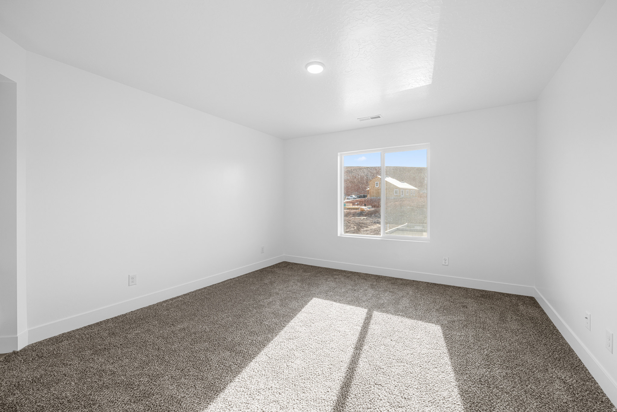 MAPLETON VILLAGE - Residential