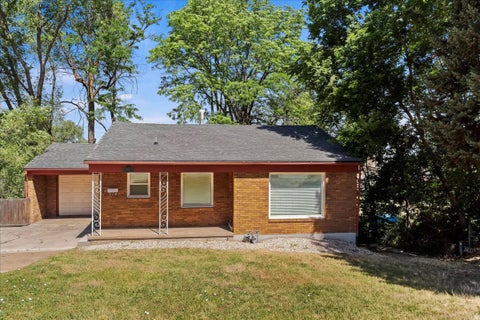 Photo of 15 E SYLVIA DR, South Ogden, UT 84405 (MLS # 2180494)