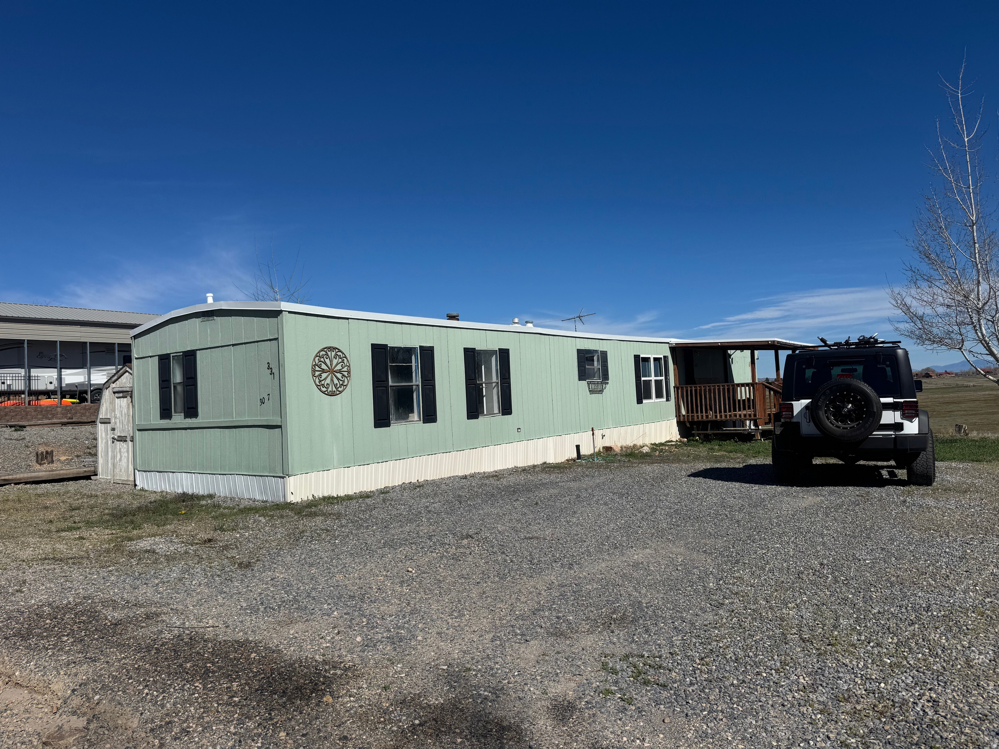 SWEETWATER CAMPER AND TRAILER - Residential