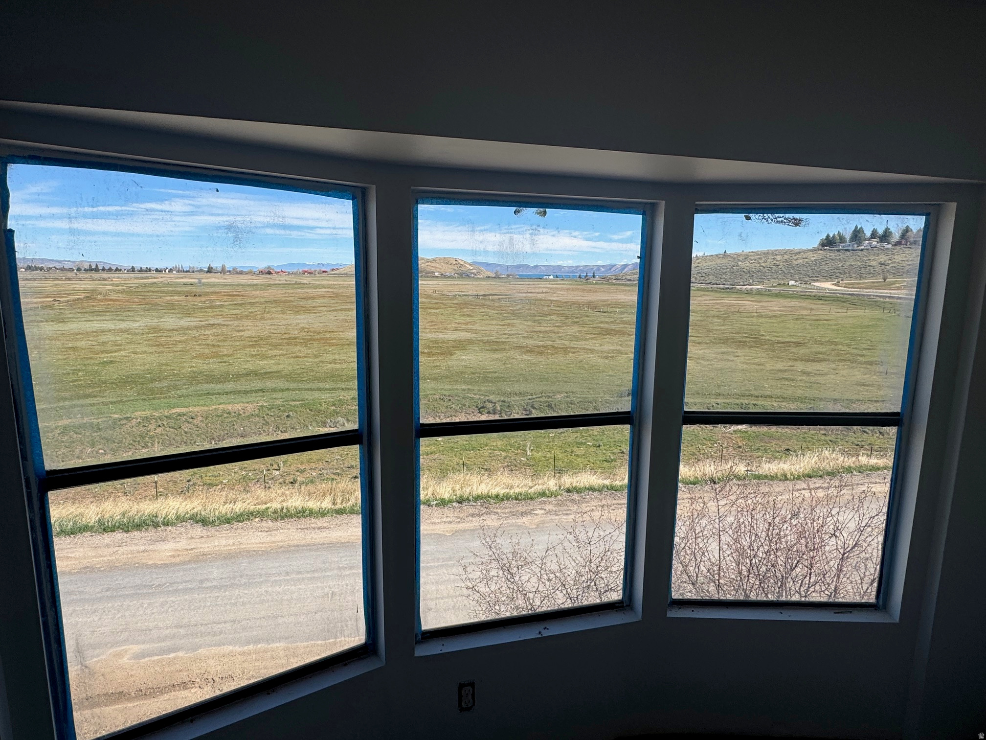 SWEETWATER CAMPER AND TRAILER - Residential