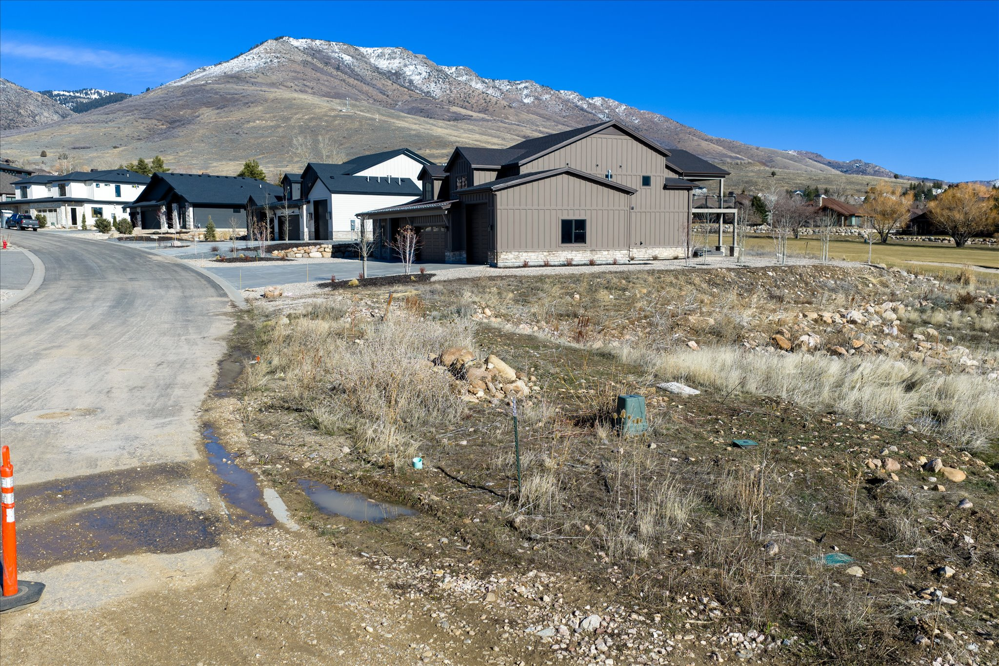 EDEN ESCAPES PLAT A - Land