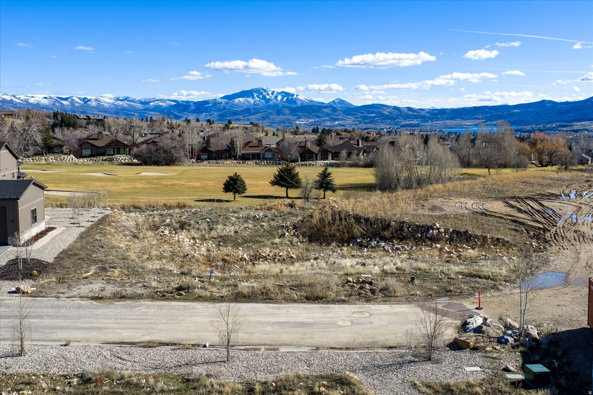 EDEN ESCAPES PLAT A - Land