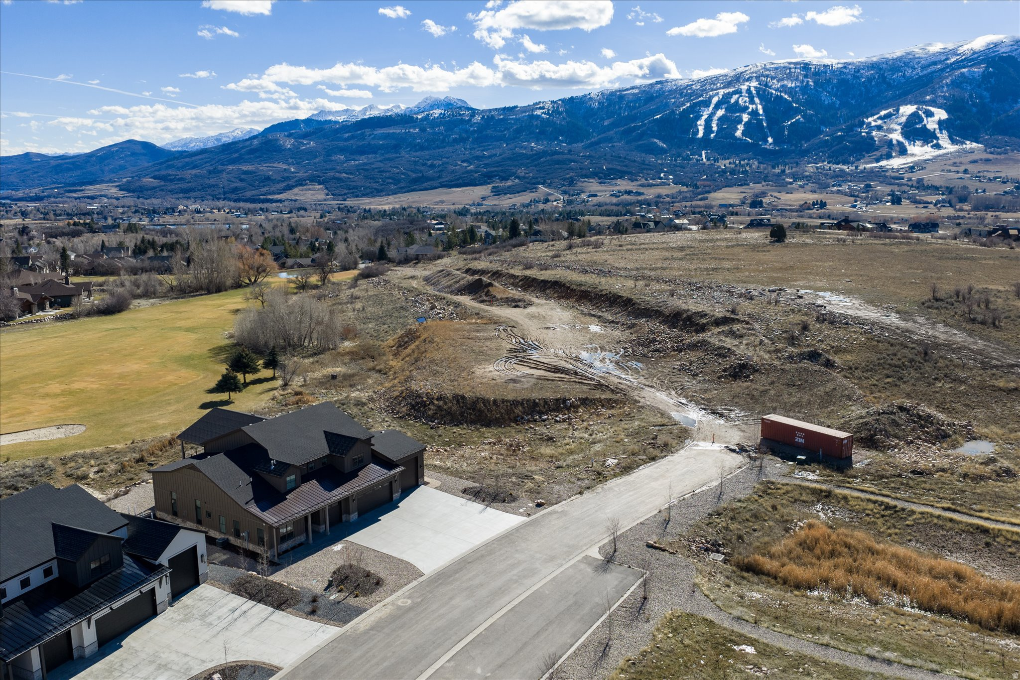 EDEN ESCAPES PLAT A - Land