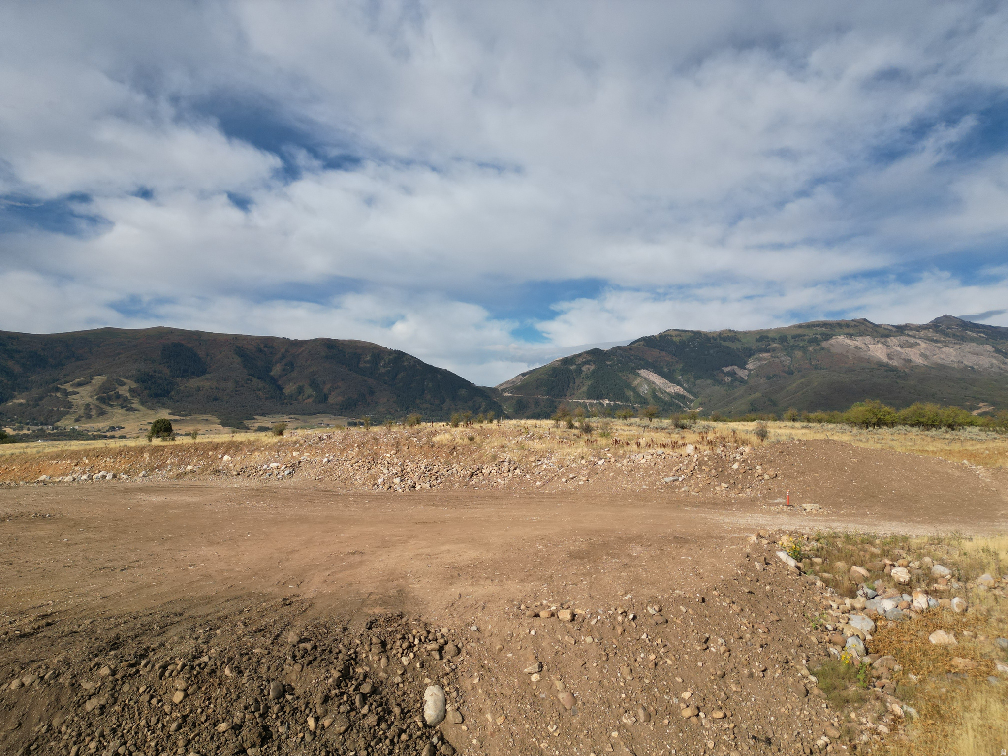 EDEN ESCAPES PLAT A - Land