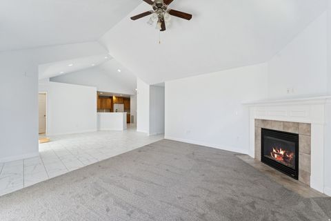 Tiny photo for 877 W 1920 S #C, Syracuse, UT 84075 (MLS # 2153643)