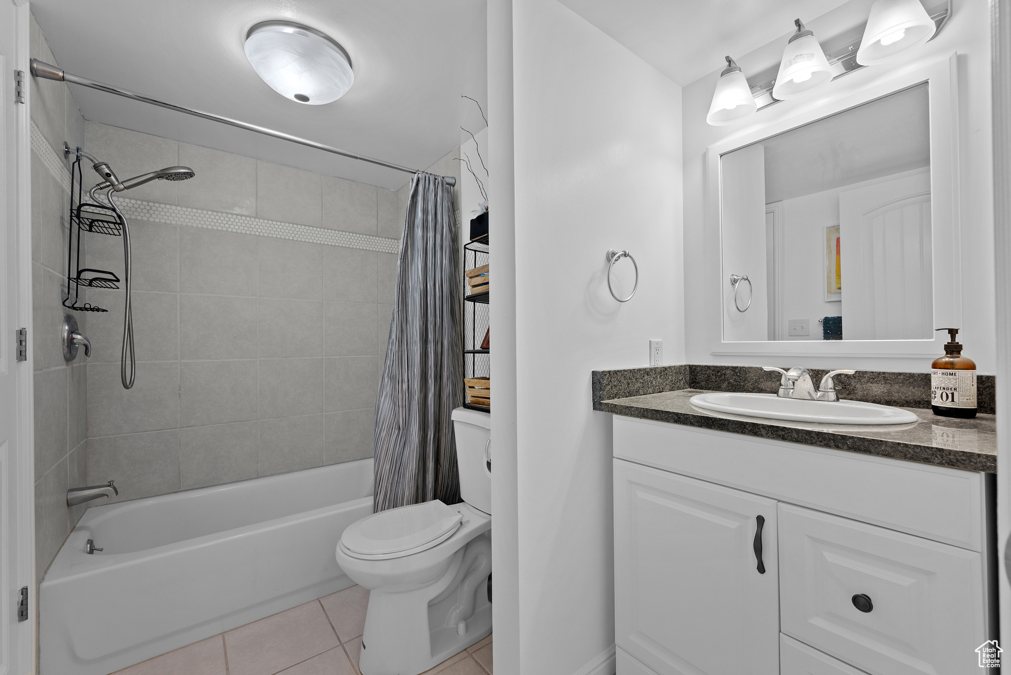 THREE FOUNTAINS - Residential