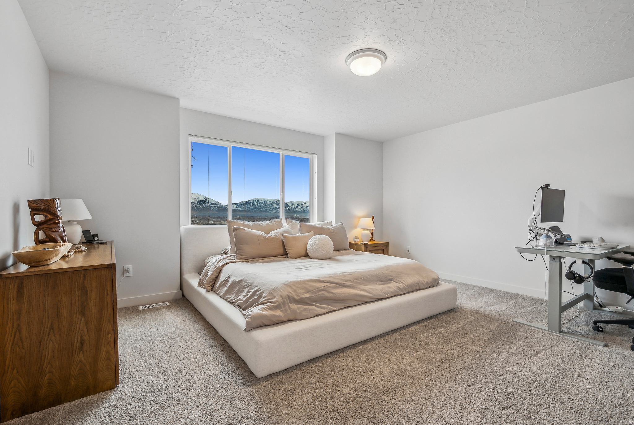 SUNFLOWER FIELDS - Residential