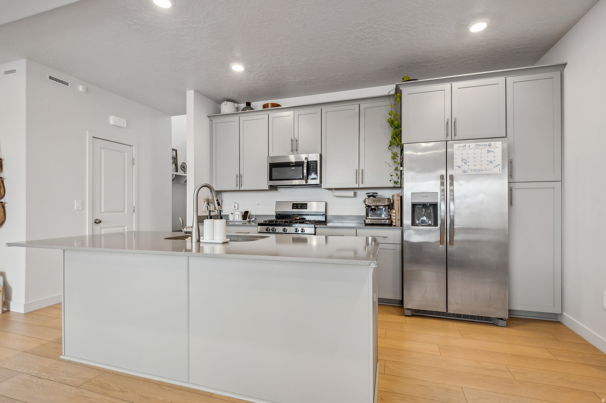 SUNFLOWER FIELDS - Residential