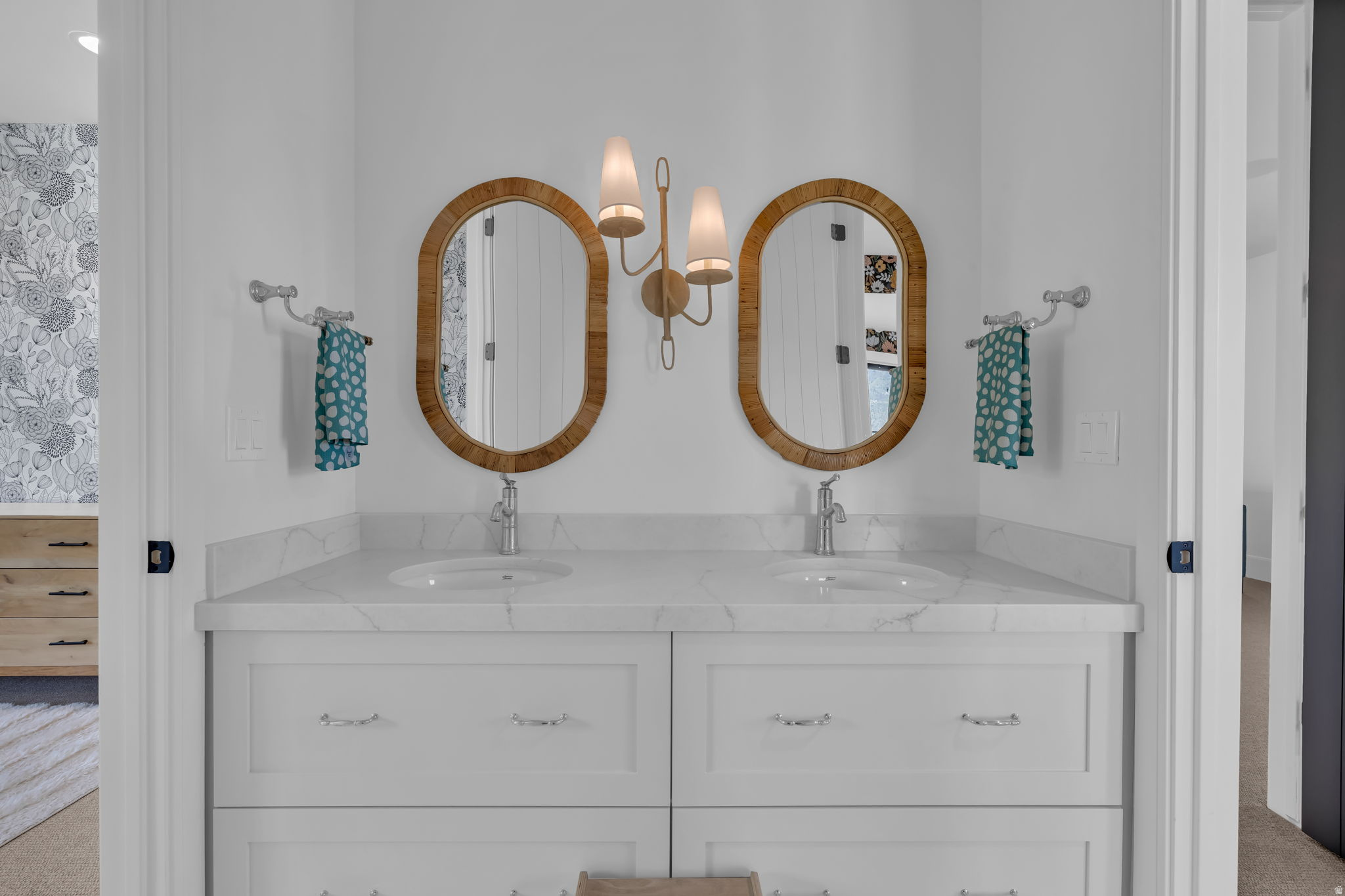 FOUR SEASONS AT WOODLAND HILLS - Residential