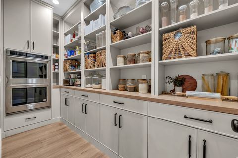 Tiny photo for 565 W AUTUMN BLAZE, Woodland Hills, UT 84653 (MLS # 2140202)